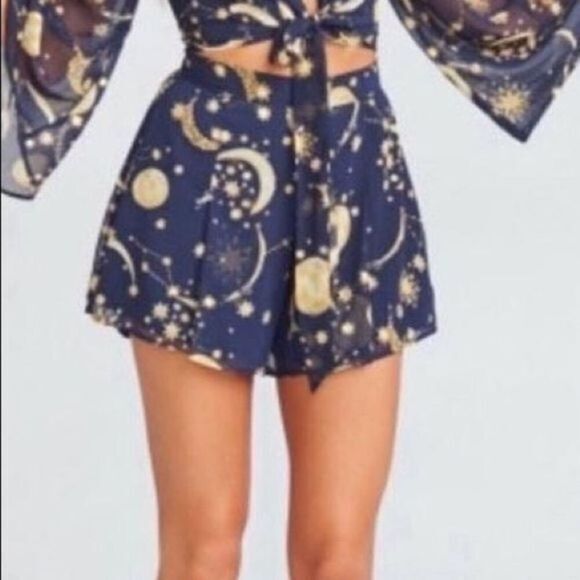 Show Me Your Mumu NEW Vero City Of Stars Shorts size small
